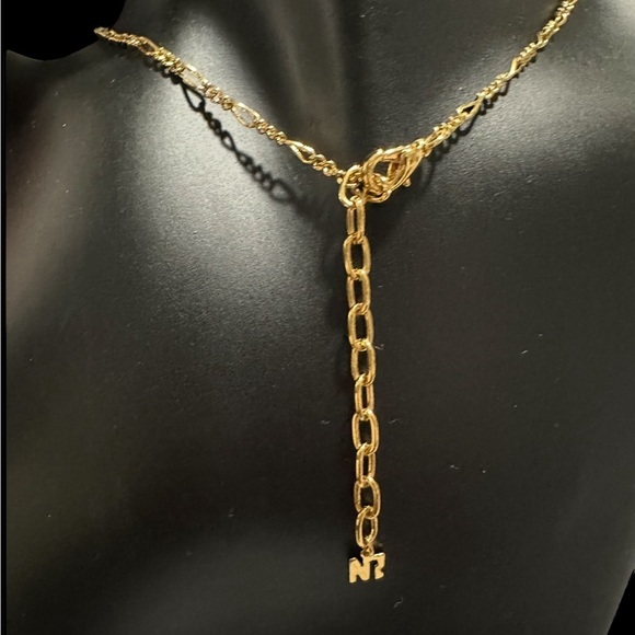 Nina Ricci Necklace - Picture 9 of 9